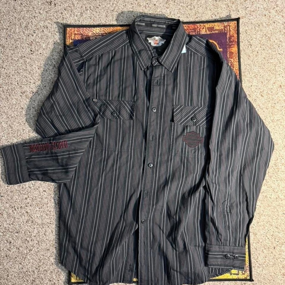 Vintage Black &‎ grey striped button-up shirt by Harley-Davidson